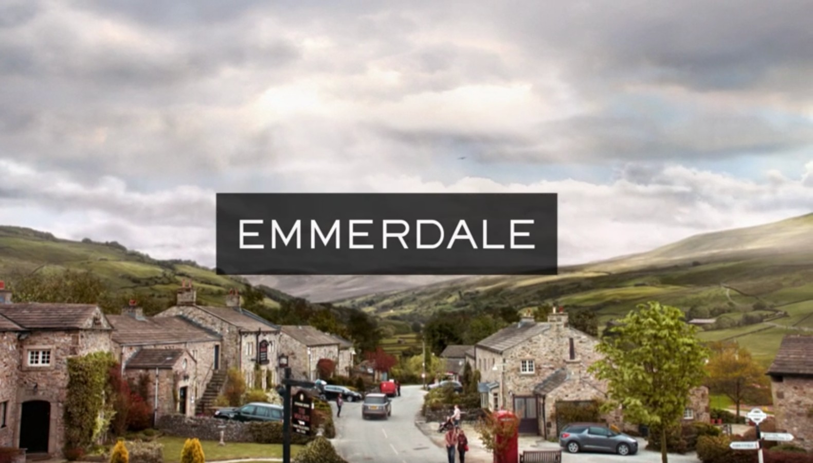EMMERDALE – THE VILLAGE TOUR & LEEDS