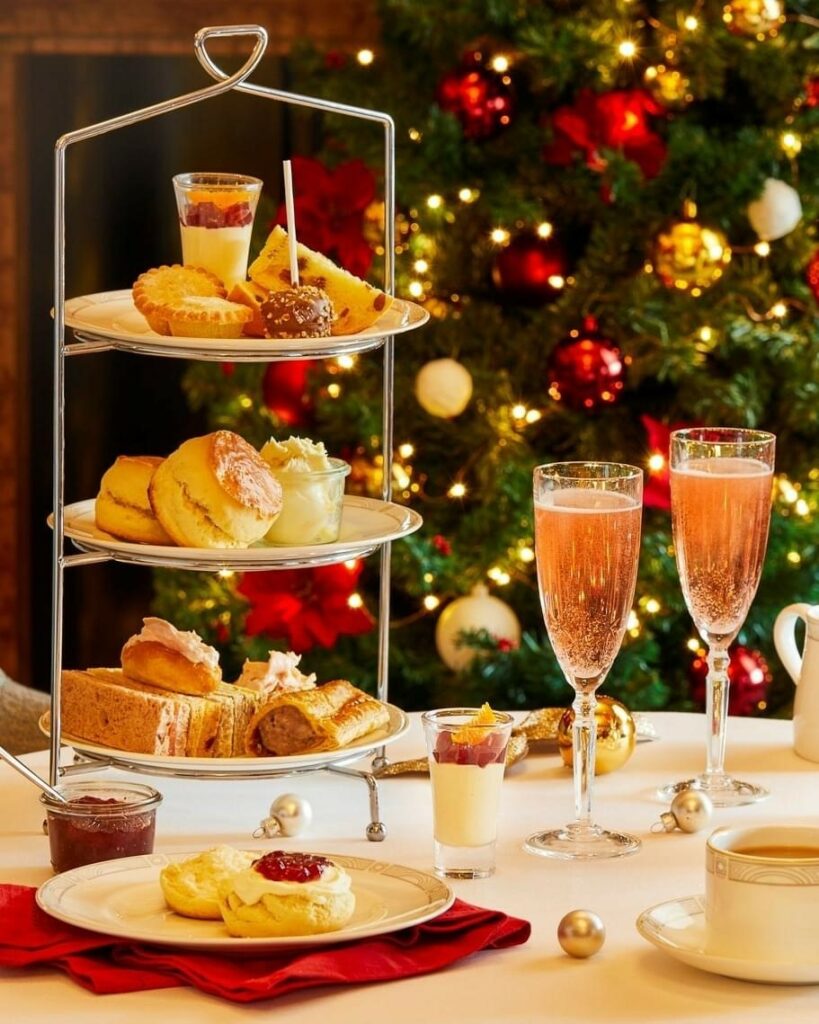 YORK CHRISTMAS MARKET & FESTIVE AFTERNOON TEA