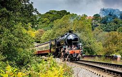 YORKSHIRE - GOATHLAND, HOLMFIRTH, SALTAIRE, STEAM & THE BRONTES