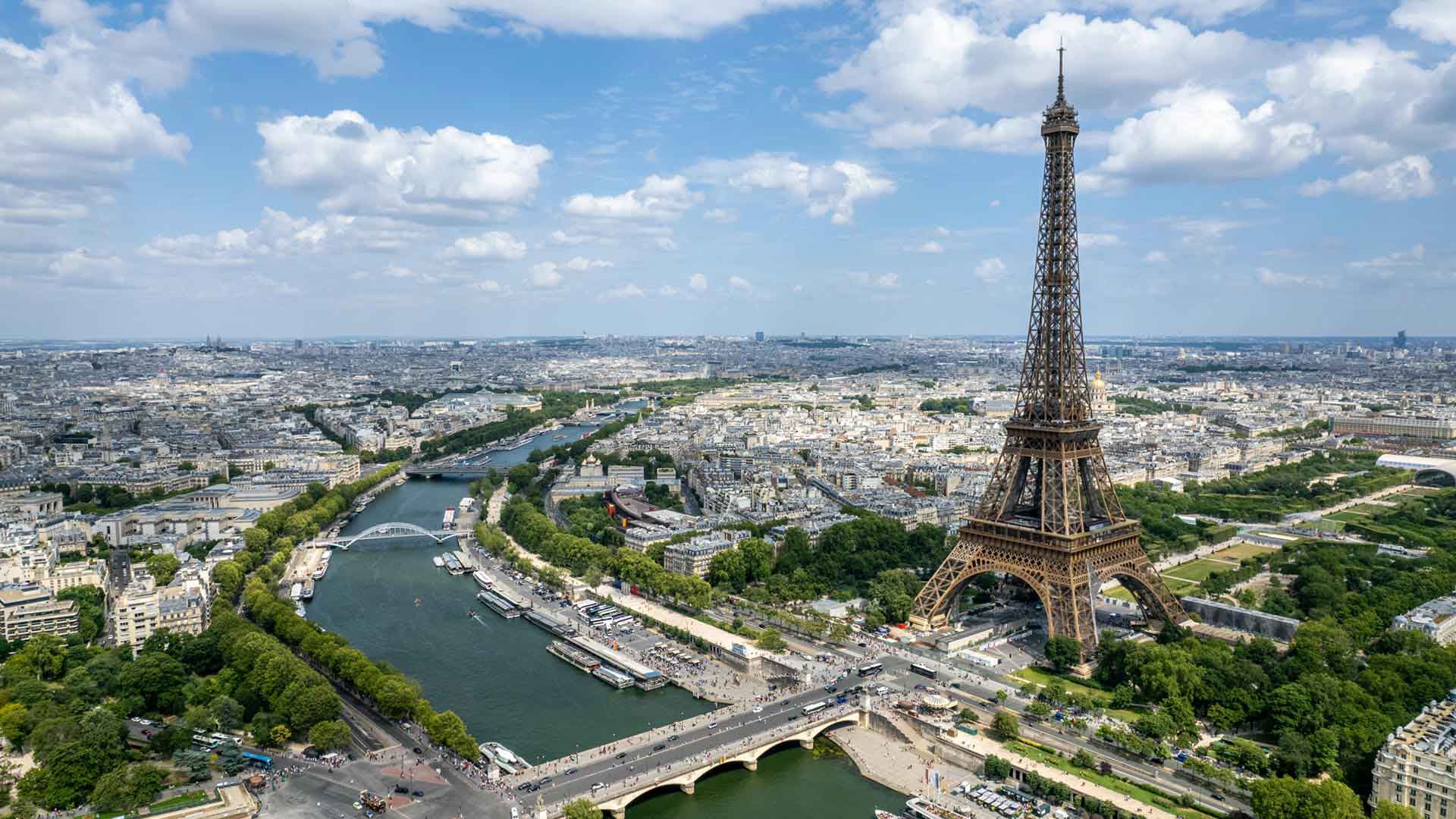 PARIS AT LEISURE & ANTWERP