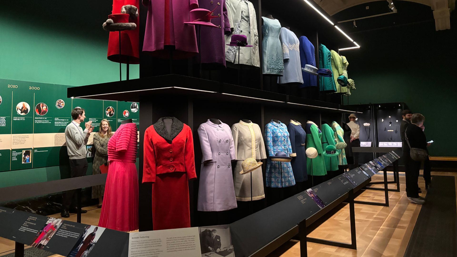 QUEEN ELIZABETH: HER LIFE IN STYLE – KING’S GALLERY, BUCKINGHAM PALACE
